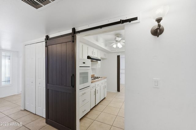 4045 W MONTEBELLO Avenue, Phoenix, AZ 85019