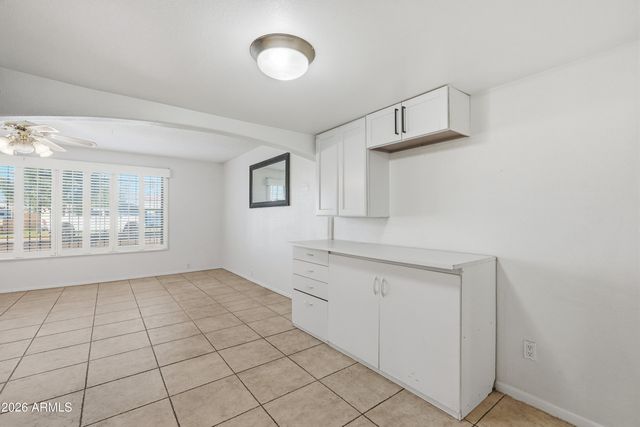 4045 W MONTEBELLO Avenue, Phoenix, AZ 85019