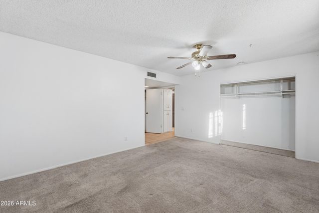 4045 W MONTEBELLO Avenue, Phoenix, AZ 85019