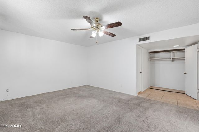 4045 W MONTEBELLO Avenue, Phoenix, AZ 85019