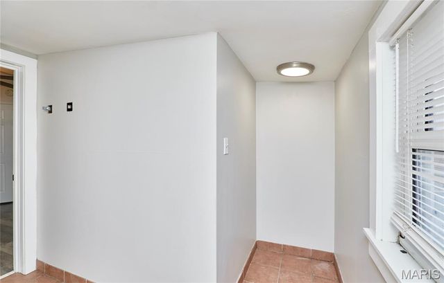 4831 Gardenville Avenue, St Louis, MO 63116