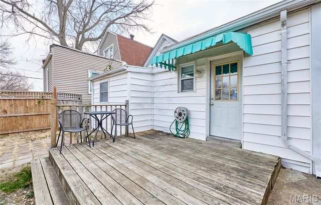 4831 Gardenville Avenue, St Louis, MO 63116