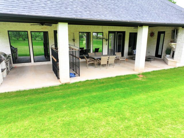 9503 Bellechase Road, Granbury, TX 76049