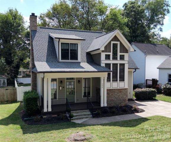 204 Martin Street, Charlotte, NC 28216