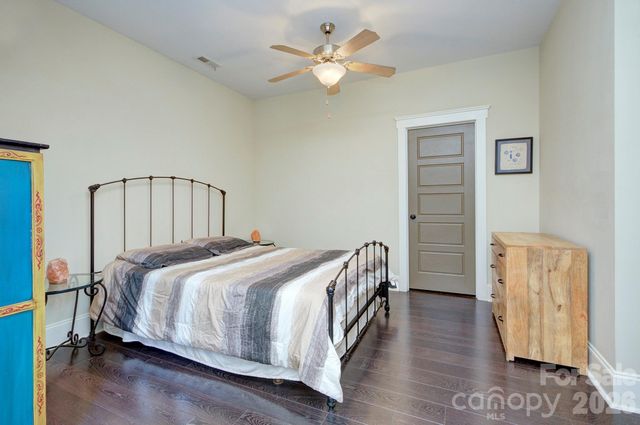 204 Martin Street, Charlotte, NC 28216