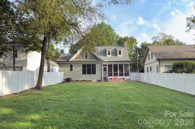 204 Martin Street, Charlotte, NC 28216
