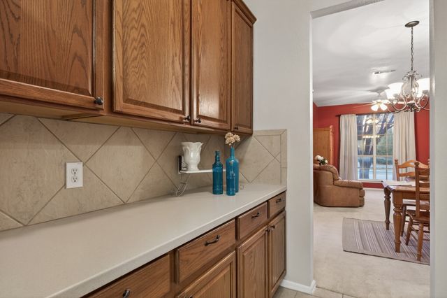 2724 Maple Creek Drive, Fort Worth, TX 76177