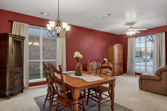 2724 Maple Creek Drive, Fort Worth, TX 76177