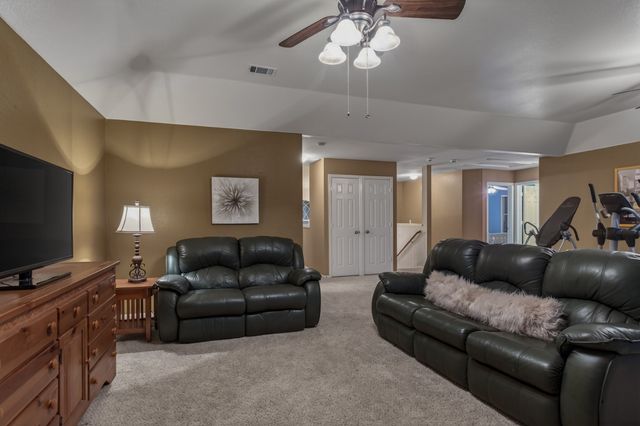 2724 Maple Creek Drive, Fort Worth, TX 76177