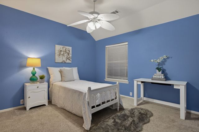 2724 Maple Creek Drive, Fort Worth, TX 76177