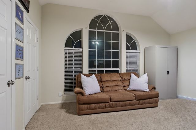 2724 Maple Creek Drive, Fort Worth, TX 76177