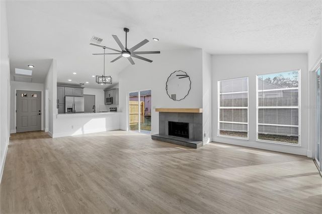 9478 FOREST HILLS CIRCLE, Tampa, FL 33612