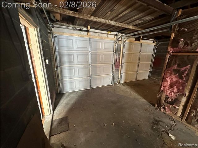 1415 Richmond Avenue, Lincoln Park, MI 48146