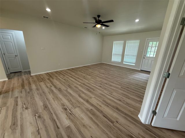 408 Sorrel Lane, Red Oak, TX 75154