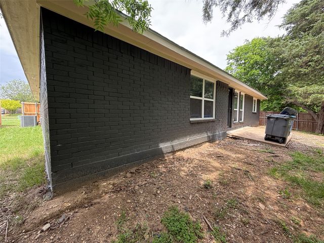 408 Sorrel Lane, Red Oak, TX 75154