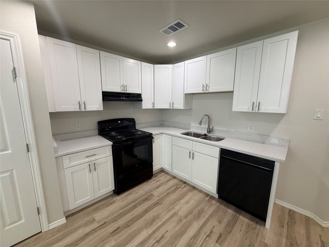 408 Sorrel Lane, Red Oak, TX 75154