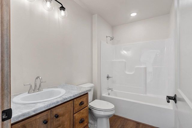 416 LANSDOWNE STREET, De Pere, WI 54115