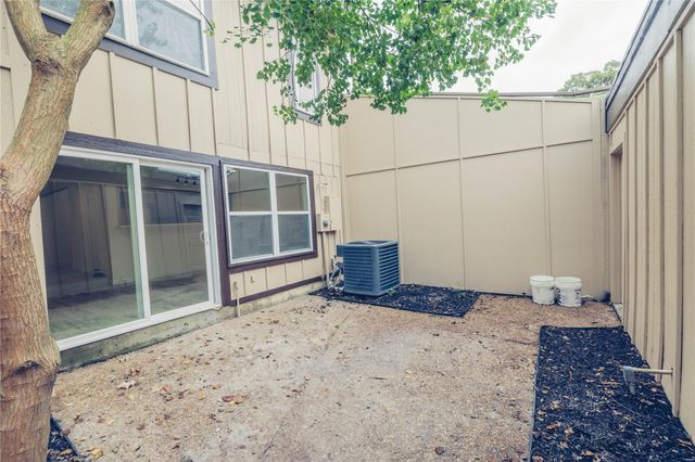 12553 Wellington Park Drive, Houston, TX 77072