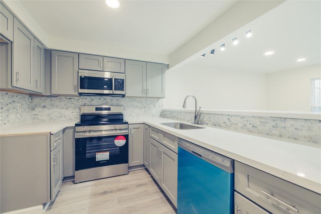 12553 Wellington Park Drive, Houston, TX 77072