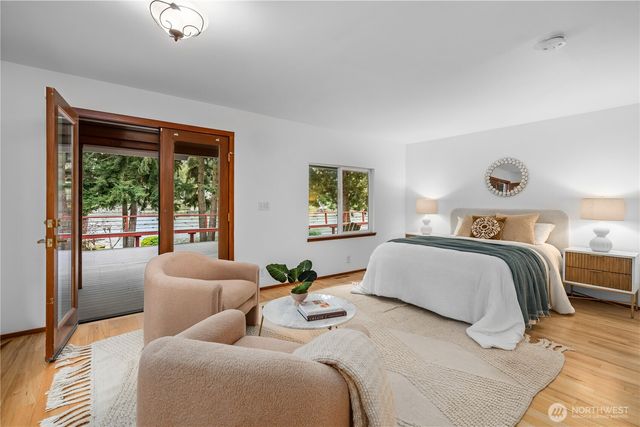 6810 NE Wood Bay Lane, Poulsbo, WA 98370