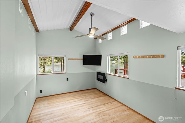 6810 NE Wood Bay Lane, Poulsbo, WA 98370