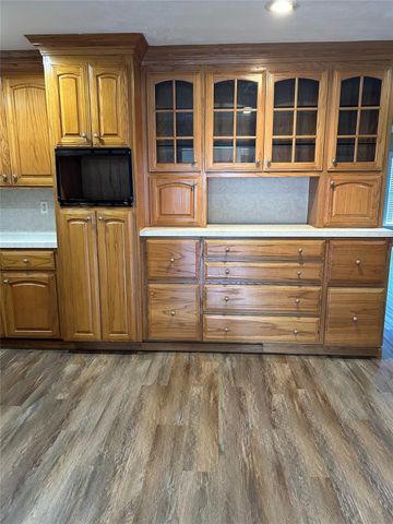 307 Hafer Street, Baytown, TX 77520