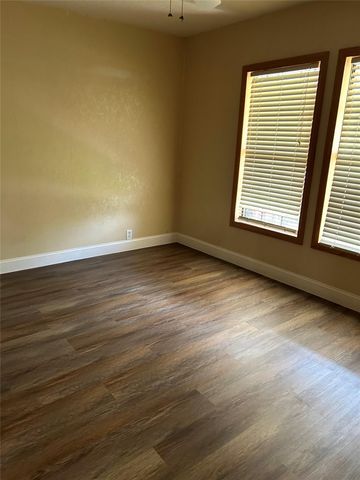 307 Hafer Street, Baytown, TX 77520