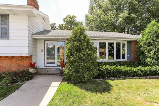 6505 Stony Brook Drive, Fort Wayne, IN 46835