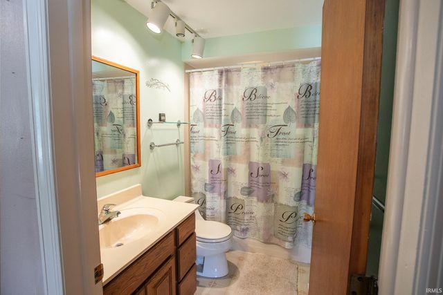 6505 Stony Brook Drive, Fort Wayne, IN 46835