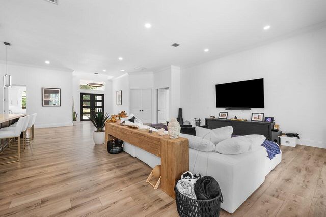 11871 Randolph Siding Road N, Jupiter, FL 33478