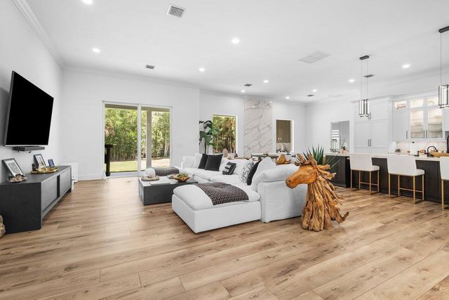 11871 Randolph Siding Road N, Jupiter, FL 33478