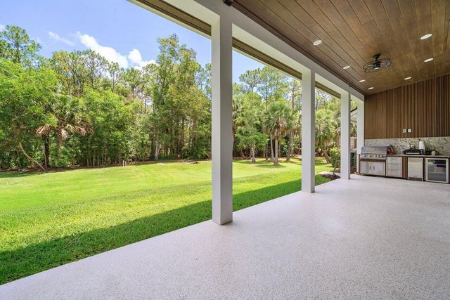 11871 Randolph Siding Road N, Jupiter, FL 33478