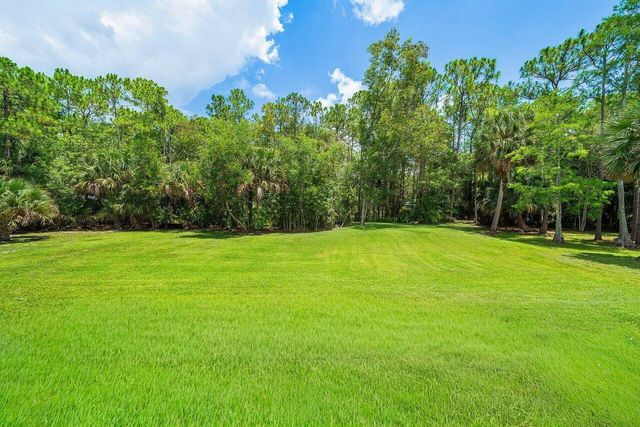 11871 Randolph Siding Road N, Jupiter, FL 33478