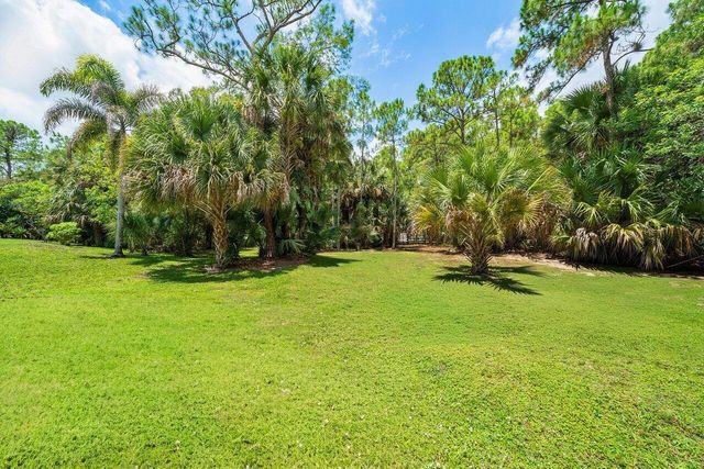 11871 Randolph Siding Road N, Jupiter, FL 33478