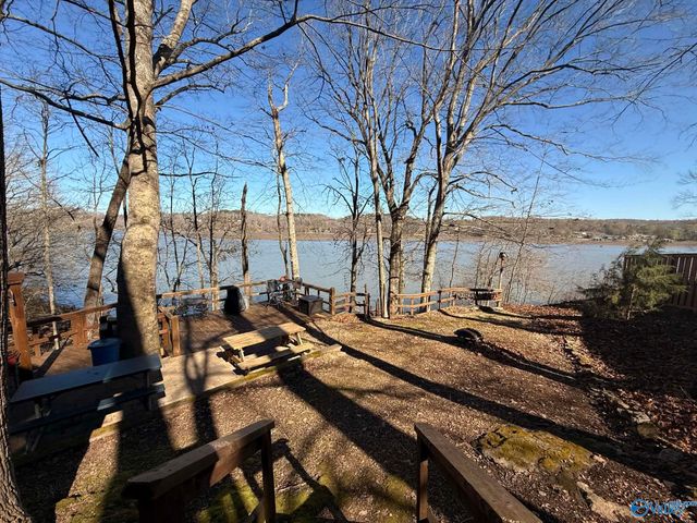 18531 Bream Bluff Drive, Athens, AL 35611