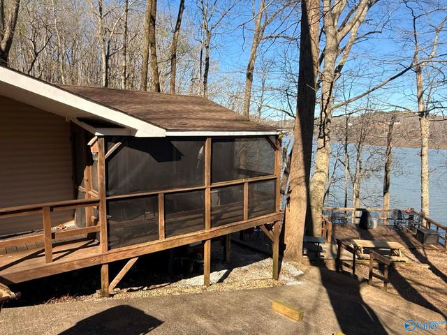 18531 Bream Bluff Drive, Athens, AL 35611