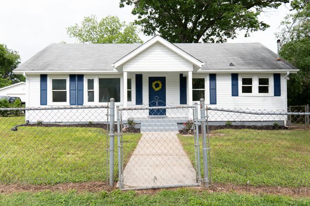 313 Jakes Ave, Murfreesboro, TN 37130