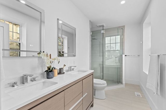 65 Pleasant Street 1, Brookline, MA 02446