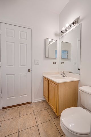 2884 Cedar Glade Drive, Naperville, IL 60564