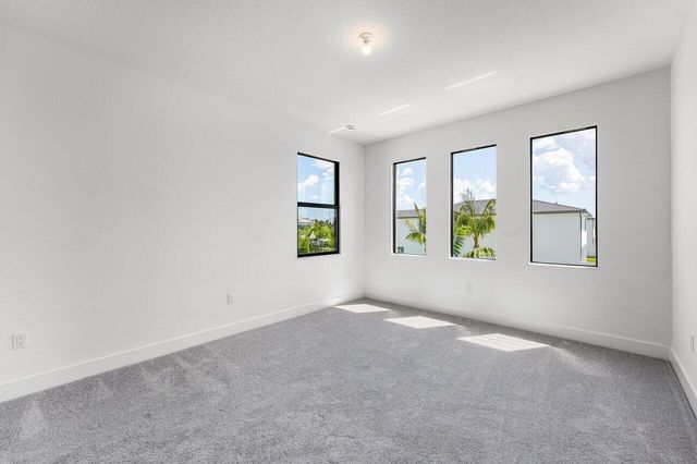 20407 Southernwood Avenue, Boca Raton, FL 33434