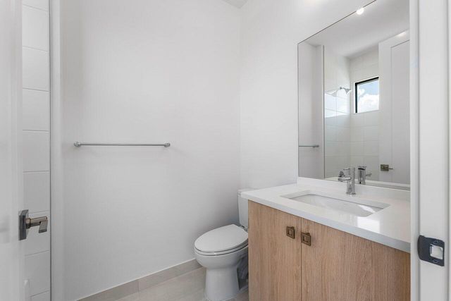 20407 Southernwood Avenue, Boca Raton, FL 33434