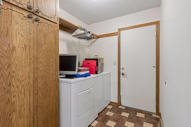 2722 Innsbruck Drive, New Brighton, MN 55112