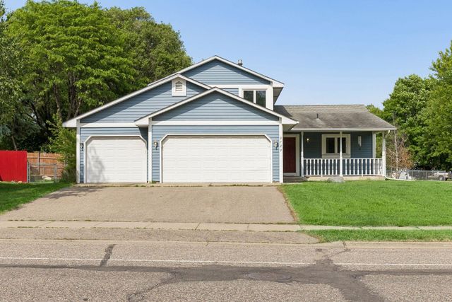 2722 Innsbruck Drive, New Brighton, MN 55112