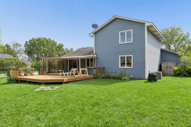 2722 Innsbruck Drive, New Brighton, MN 55112