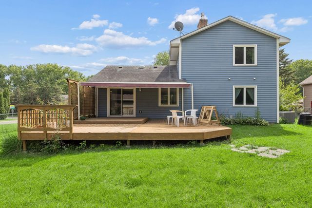 2722 Innsbruck Drive, New Brighton, MN 55112