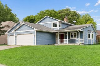 2722 Innsbruck Drive, New Brighton, MN 55112