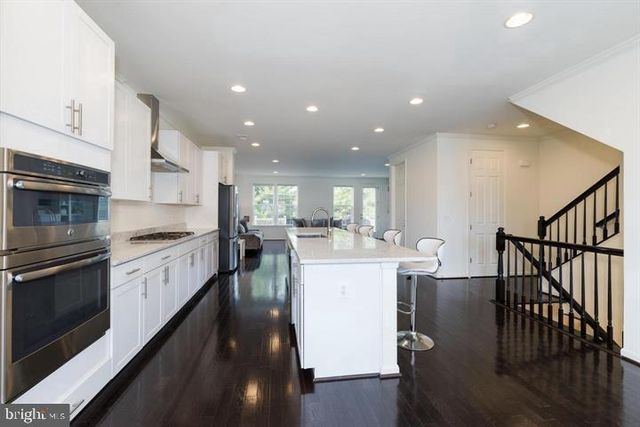 43444 SWEET BRANDY TER, Ashburn, VA 20147