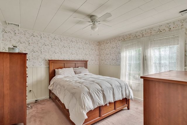 10 Vernon Street, Maynard, MA 01754