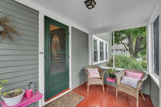 10 Vernon Street, Maynard, MA 01754