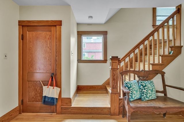 10 Vernon Street, Maynard, MA 01754